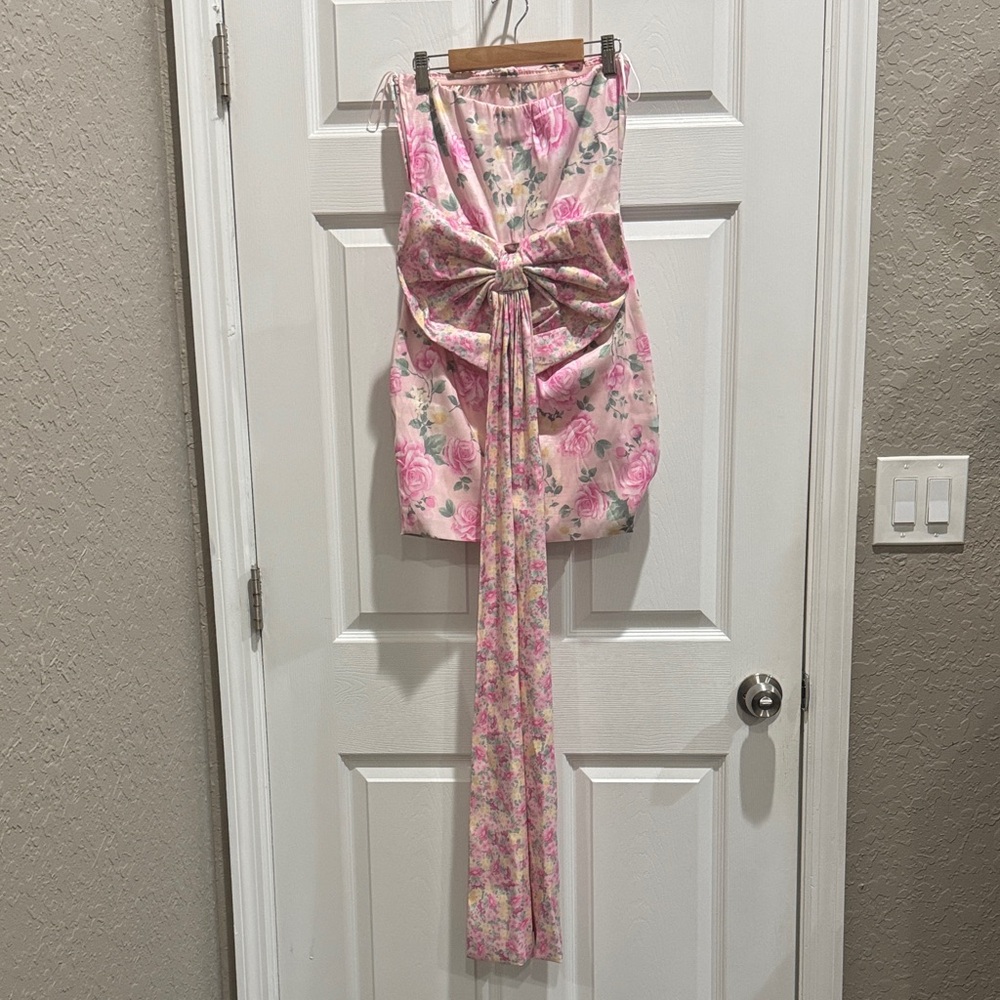 Pink Floral Strapless Ruched Mini Dress - Picture 4 of 8